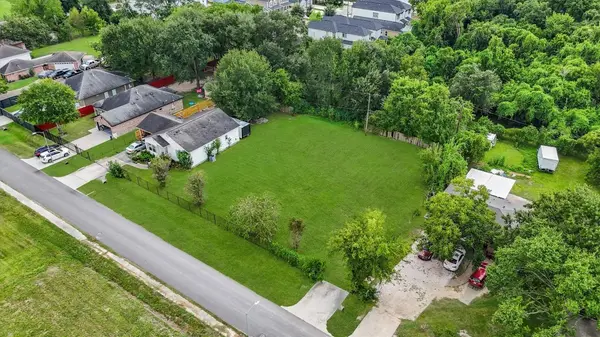 2823 Rigel RD, Houston, TX 77088