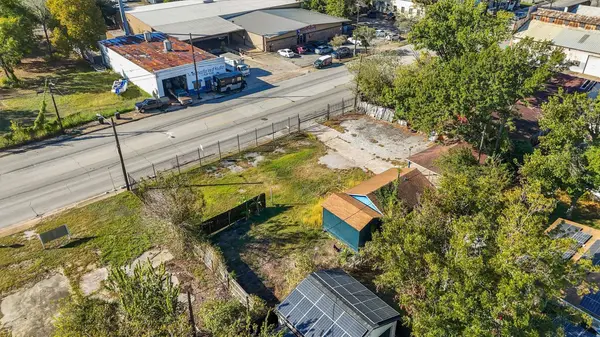 7137 Navigation BLVD, Houston, TX 77011
