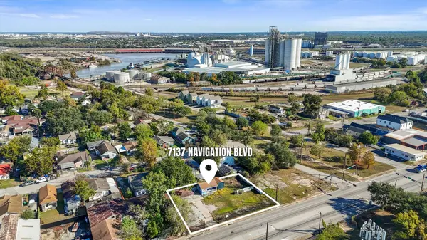 7137 Navigation BLVD, Houston, TX 77011