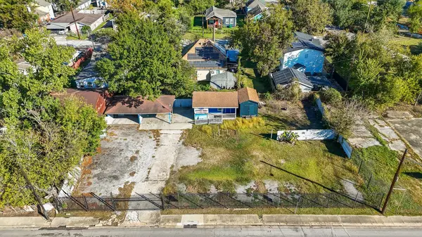 7137 Navigation BLVD, Houston, TX 77011