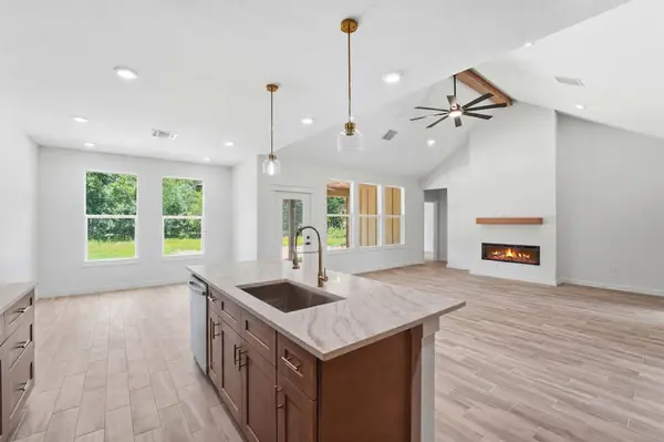 16629 Avery ST, Conroe, TX 77302
