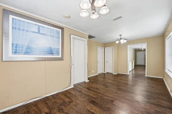 5717 Killough ST, Houston, TX 77086