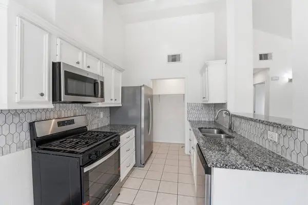 10015 Ridgecoral DR, Houston, TX 77038