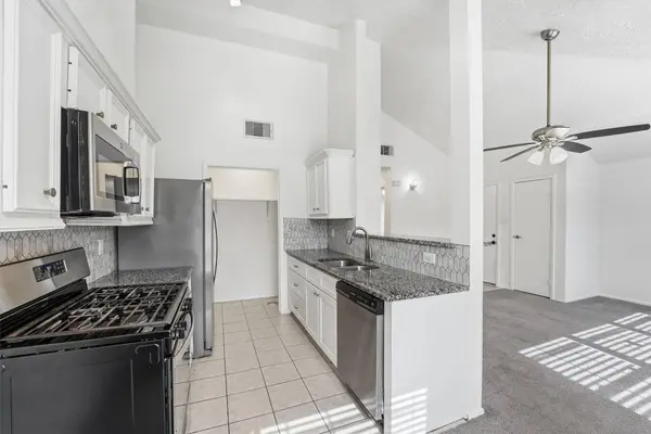 10015 Ridgecoral DR, Houston, TX 77038