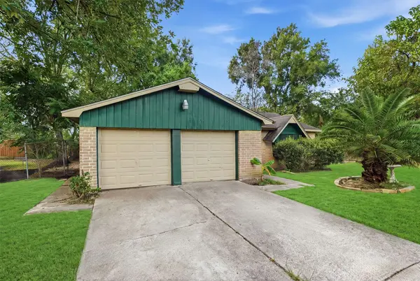 12402 Enchanted Path DR, Houston, TX 77044