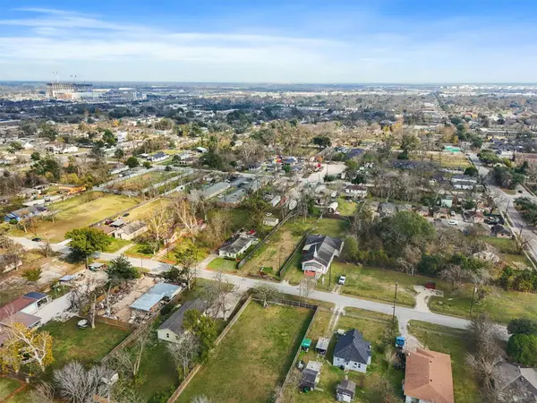 4506 Wayne ST, Houston, TX 77026