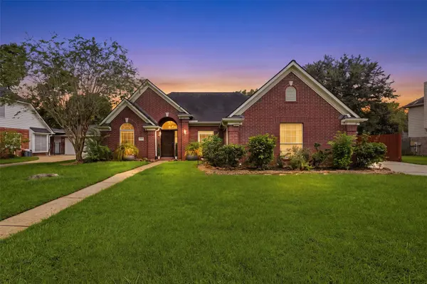 20007 Powerscourt DR
