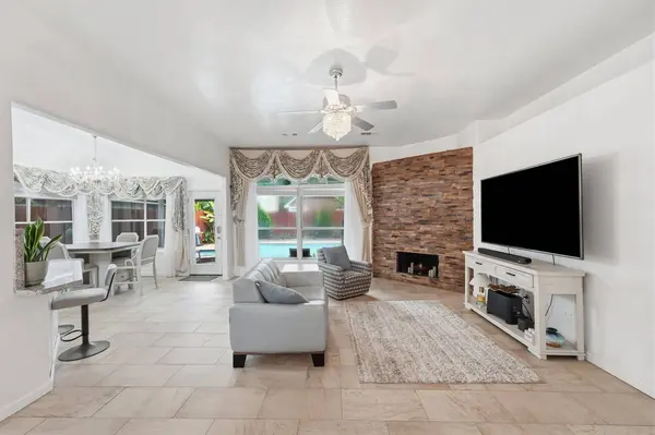 20007 Powerscourt DR, Humble, TX 77346