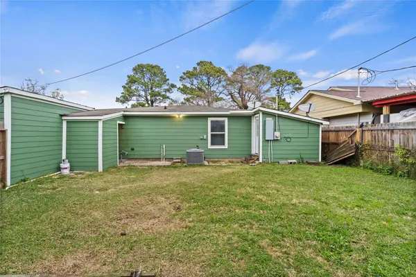 1330 15th ST, Galena Park, TX 77547