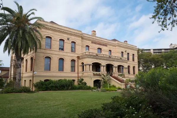 The_Bryan_Museum_in_Galveston,_Texas