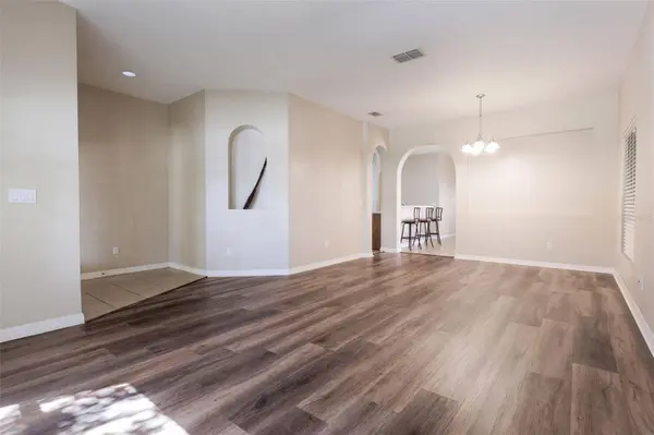 1416 LONGVILLE CIR, Tavares, FL 32778