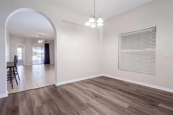 1416 LONGVILLE CIR, Tavares, FL 32778