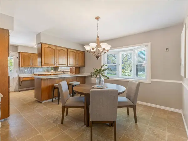 8628 S MOUNT MAJESTIC RD, Sandy, UT 84093