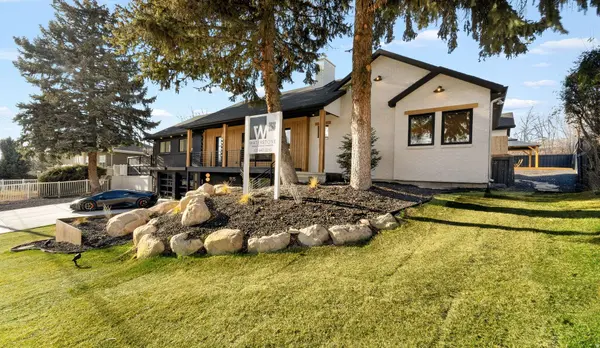 1975 E GUNDERSON LN S, Holladay, UT 84124