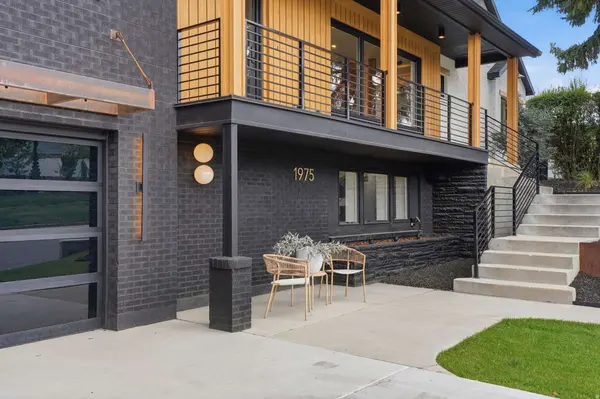 1975 E GUNDERSON LN S, Holladay, UT 84124