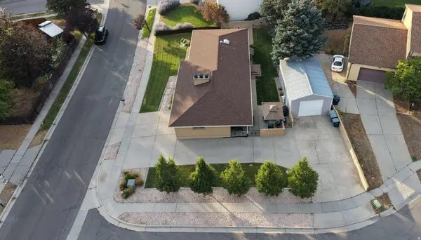 8291 S EL MANICERO WAY E, Sandy, UT 84093