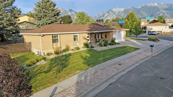 8291 S EL MANICERO WAY E, Sandy, UT 84093