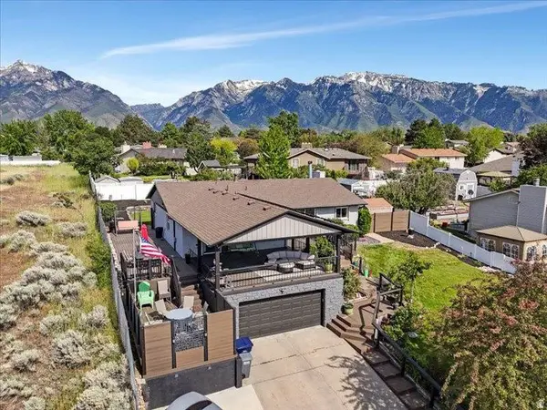 9135 S MORNINGVIEW DR E, Sandy, UT 84094
