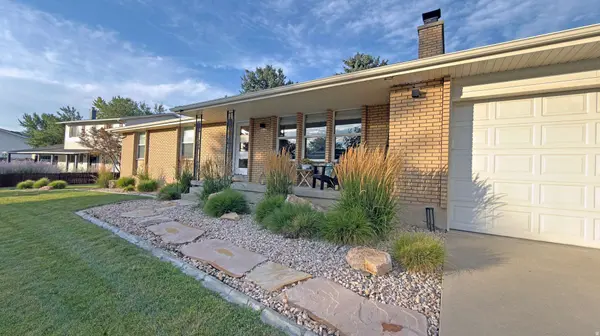 8291 S EL MANICERO WAY E, Sandy, UT 84093