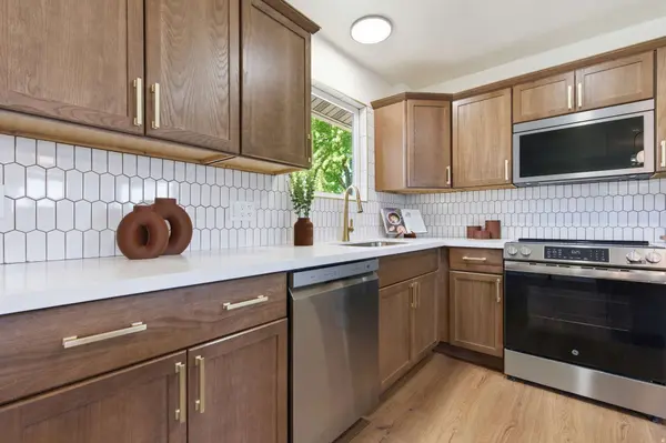 370 E 9400 S, Sandy, UT 84070