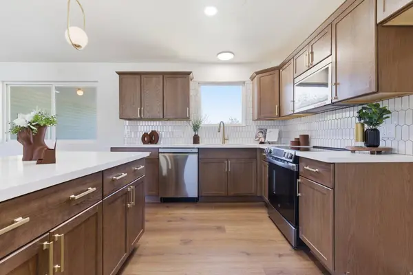 370 E 9400 S, Sandy, UT 84070