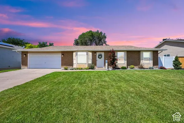 1236 W 1975 S, Woods Cross, UT 84087