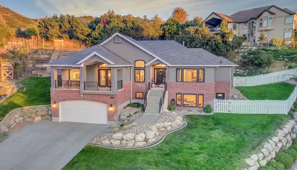 1138 IRONWOOD CIR, North Salt Lake, UT 84054