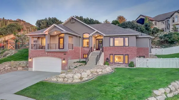 1138 IRONWOOD CIR, North Salt Lake, UT 84054