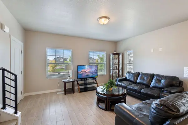 7697 W KING TOP RD, Magna, UT 84044