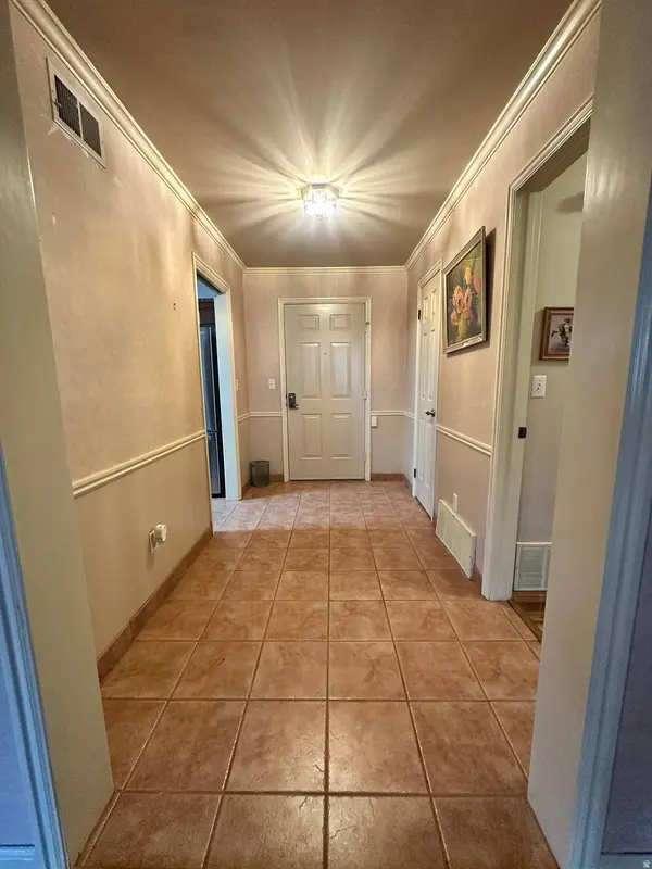 2760 S HIGHLAND DR #7, Salt Lake City, UT 84106