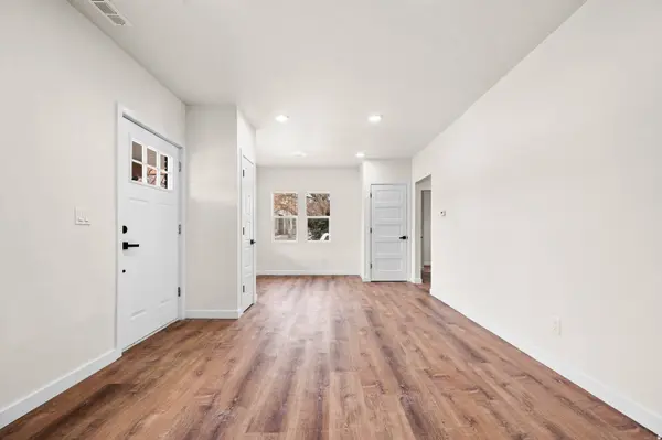 563 S DENVER ST, Salt Lake City, UT 84111
