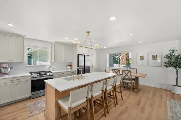 2353 E CINNABAR LN S, Cottonwood Heights, UT 84121
