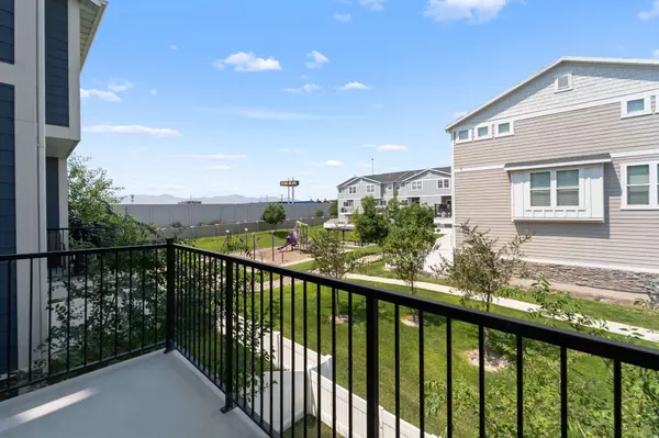 43 E BLUE RIVER DR S, Draper, UT 84020