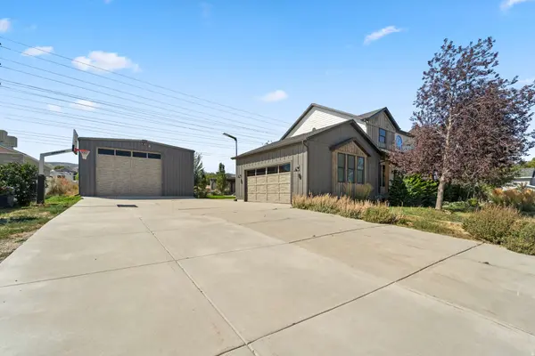 15258 S MOUNTAINSIDE DR W, Bluffdale, UT 84065