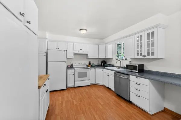 26 W LA VISTA DR S #26, West Jordan, UT 84088