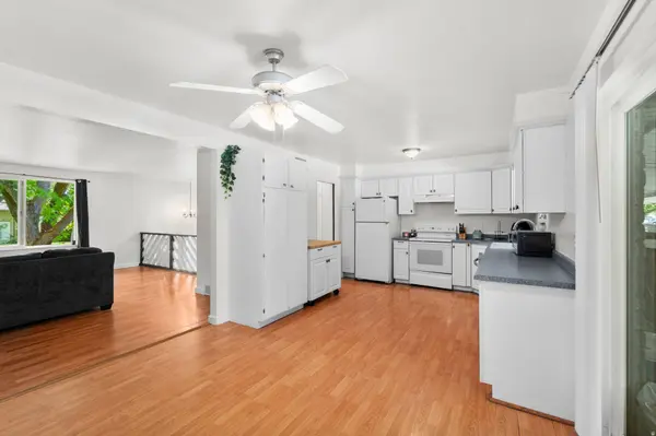 26 W LA VISTA DR S #26, West Jordan, UT 84088