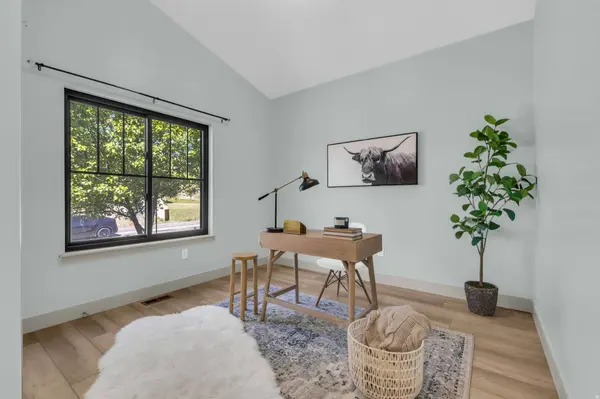 7778 N SAGEBRUSH LN E, Eagle Mountain, UT 84005