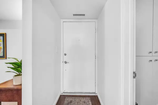 4054 S 685 E #F, Salt Lake City, UT 84107