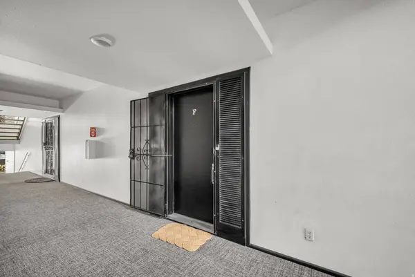 4054 S 685 E #F, Salt Lake City, UT 84107