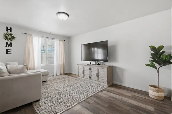 2444 S ANDOVER ST #331, West Haven, UT 84401