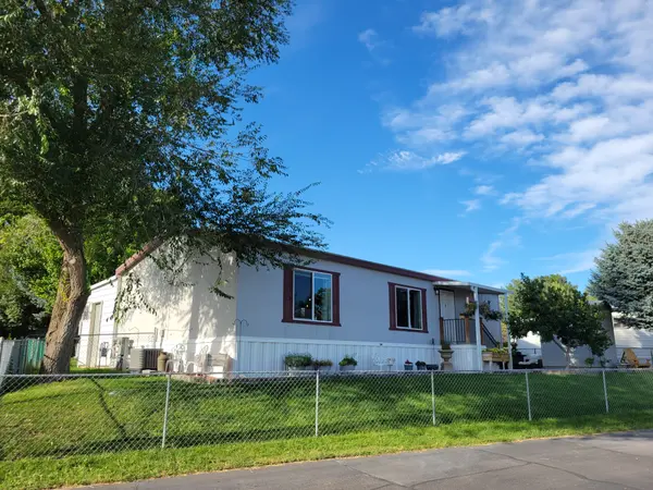 237 Fremont Way, Layton, UT 84041-1325