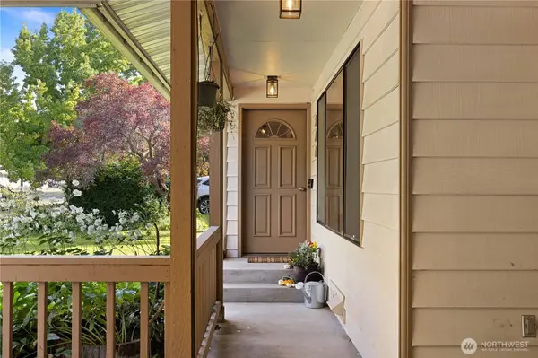 910 E Manitoba AVE, Ellensburg, WA 98926