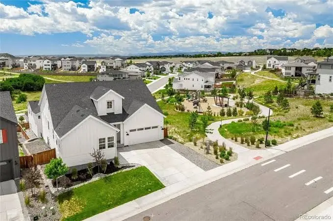 Best Neighborhoods in the Denver Area for Buyers Seeking Space and Privacy