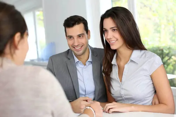 Why It’s Important To Work With A Realtor,PREMIERE Client Care