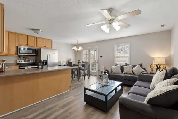 200 Rodelia St, Thomasville, NC 27360-5172