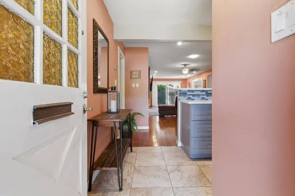 2212 Alegre CT, Rancho Cordova, CA 95670