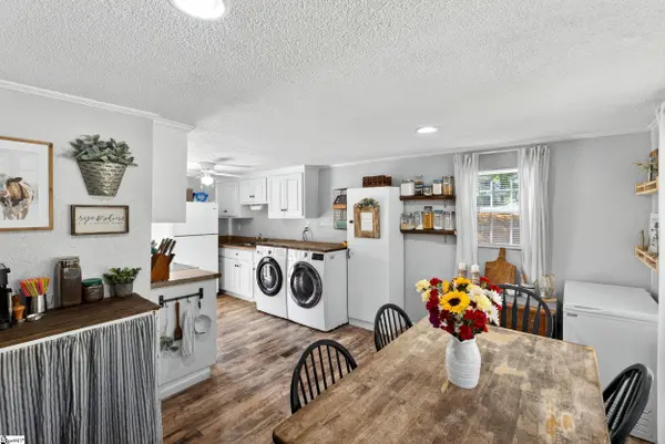 210 Sunnyside Drive, Greer, SC 29651