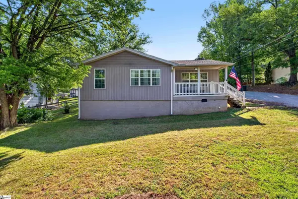 210 Sunnyside Drive, Greer, SC 29651