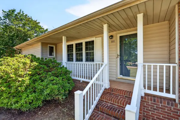 111 Highland Acres DR, Boiling Springs, SC 29316