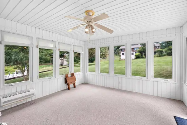 208 Holly Road, Taylors, SC 29687